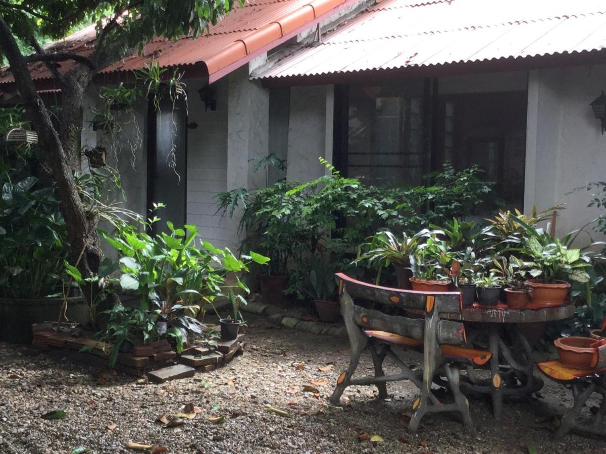 Baan Songjum Hotel Chiang Mai Exterior photo