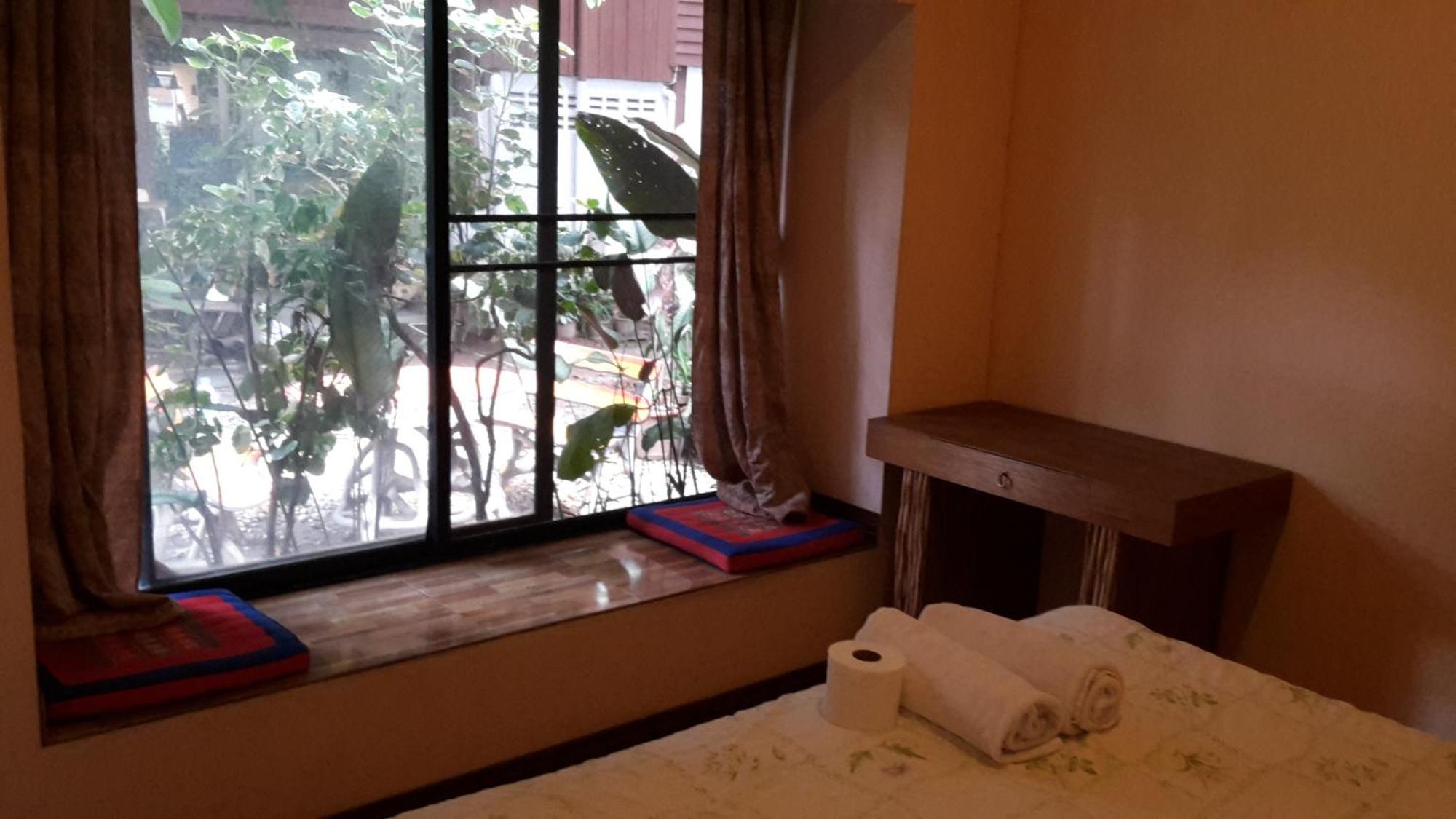 Baan Songjum Hotel Chiang Mai Room photo